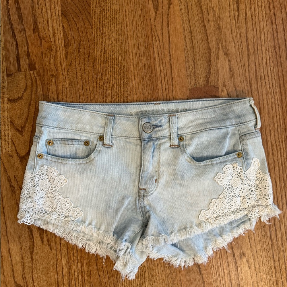 American Eagle denim lace shorts size 4